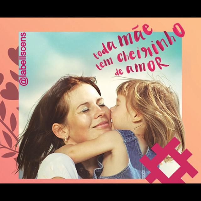 Aproveite para presenteá-la com nossos cheirinhos Aproveite para presenteá-la com nossos cheirinhos
